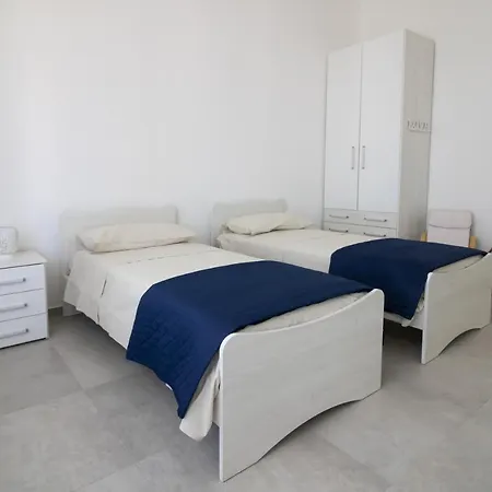 Tra Sole E Mare Apartment